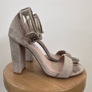 Steve Madden Suede Beige Block Heels